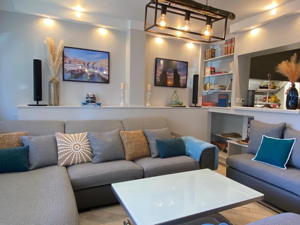 Superbe Logement Au Vallon Des Auffes Marseille Luaran gambar